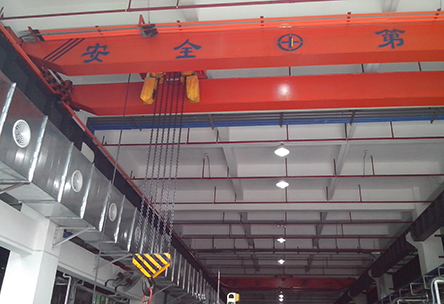 雙梁橋式起重機(jī) 雙梁橋式起重機(jī)